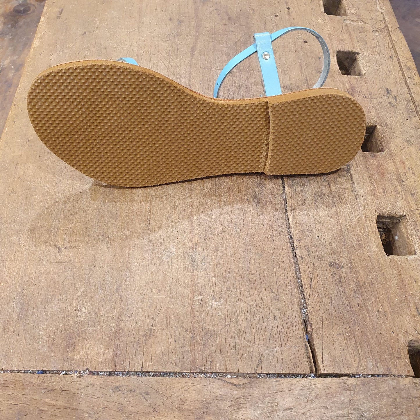 ARIA – Sandalo aperto